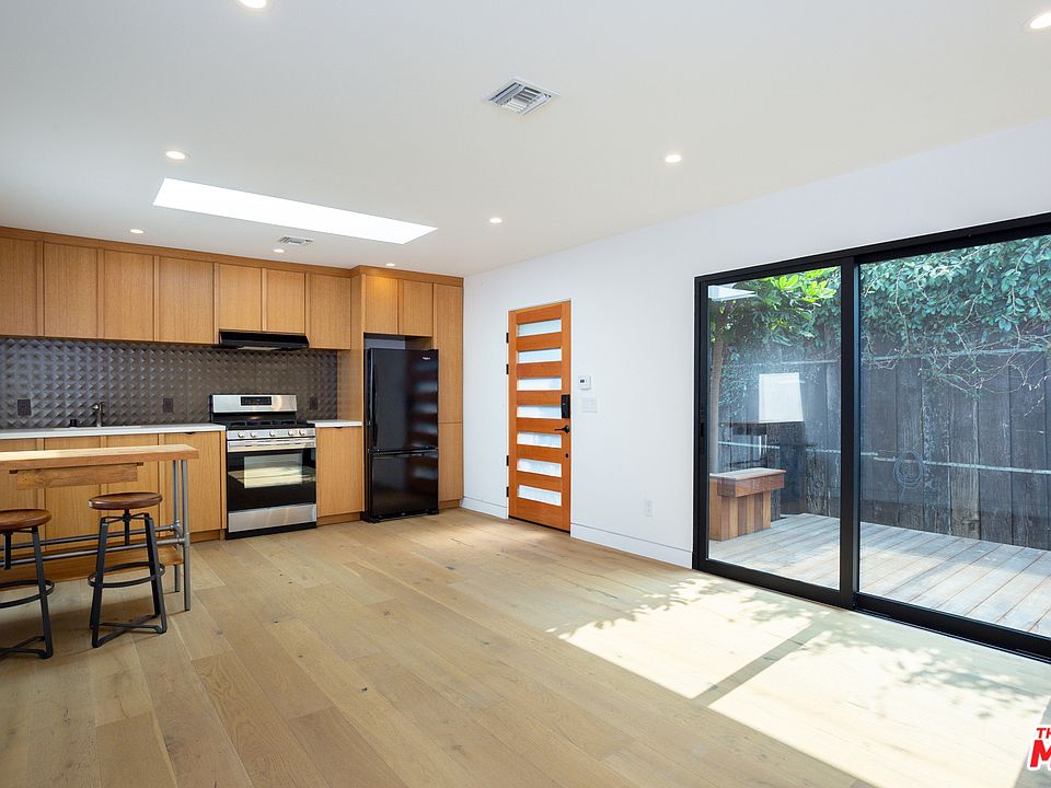 1st image of 667 San Juan Ave