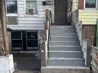 712 E 134th St, Bronx, NY 10454