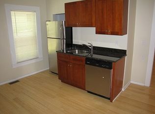 54 Sever St APT 2, Worcester, MA 01609