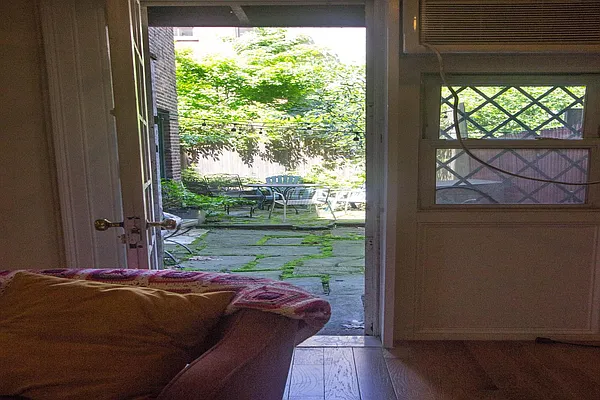 Rented by Maz Group NY | media 36