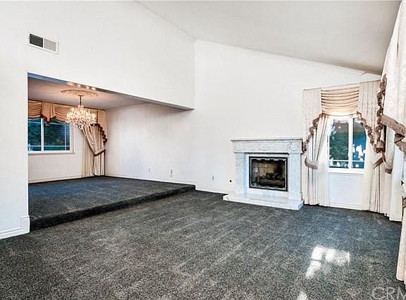 3rd image of 11751 Nelson St