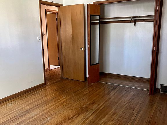 5th image of 92 Lasalle Ave #2