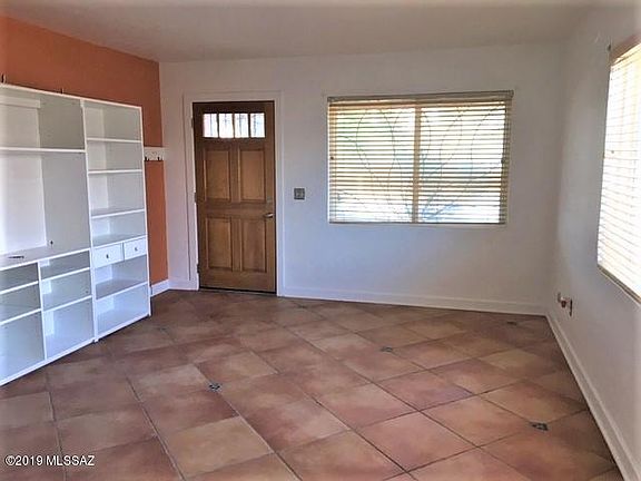 5th image of 2726 E Sylvia St