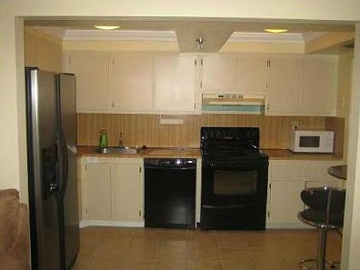 4th image of 2401 Collins Ave APT 1703