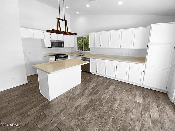 2nd image of 8767 W FARGO Drive