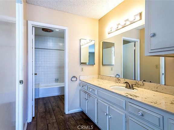 2nd image of 1331 Victoria Dr #18