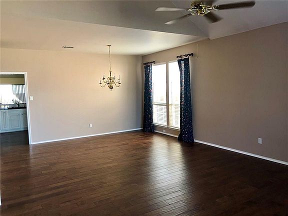 3rd image of 7771 Park Trails Dr