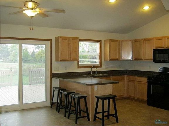 4th image of 29056 Greystone Dr