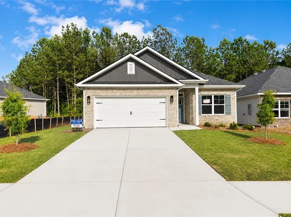 102 Laney Dr, Carrollton, GA 30117