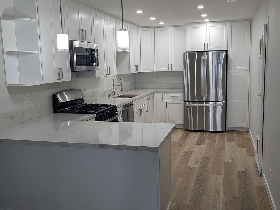 1st image of 10221 Bell Gardens Dr Unit 3