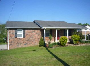 204 Sam Beasley Rd, Hartsville, TN 37074