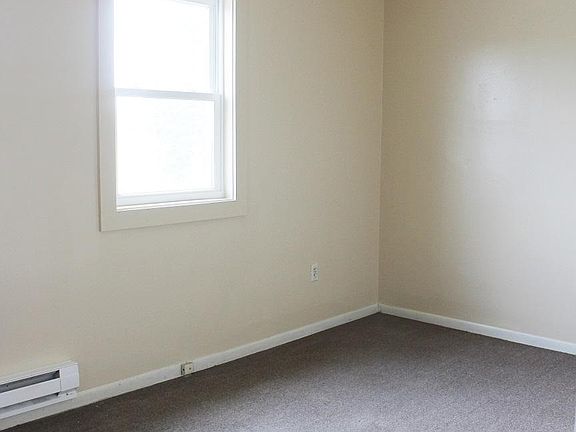 2nd image of 2119 College St APT 4
