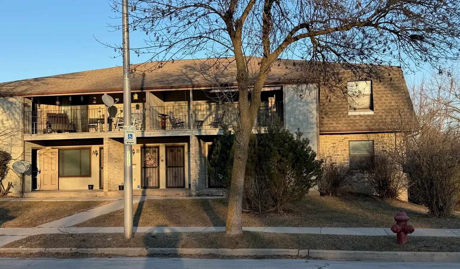 2 bed, 875 sqft, $1,400 — Photo 1