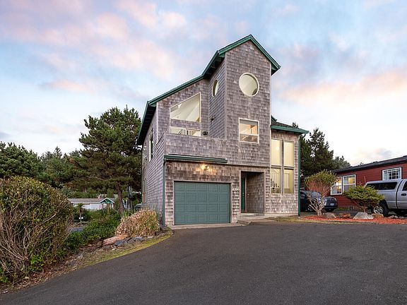 2nd image of 2260 SW Bard Loop