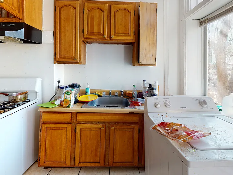 11 Forbes St #2 — Photo 8