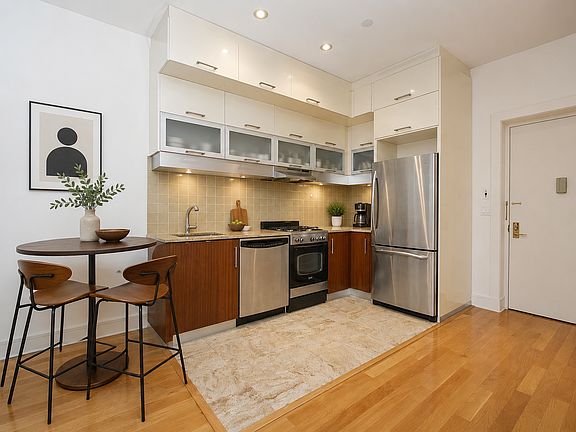 4th image of 41-26 27th St #6C
