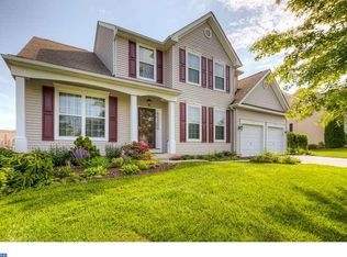 652 Martin Dr, Avondale, PA 19311
