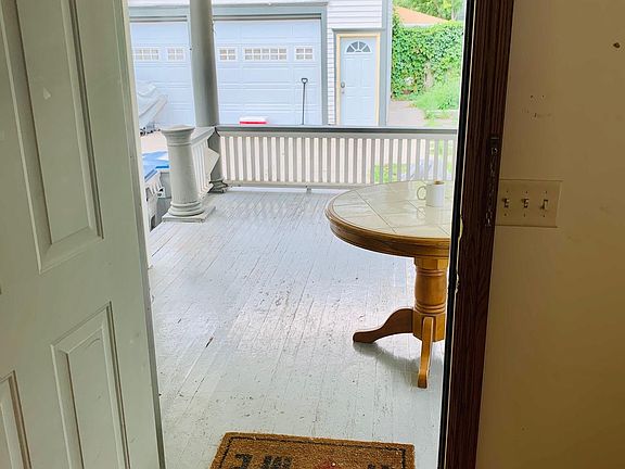 5th image of 1740 C St #2