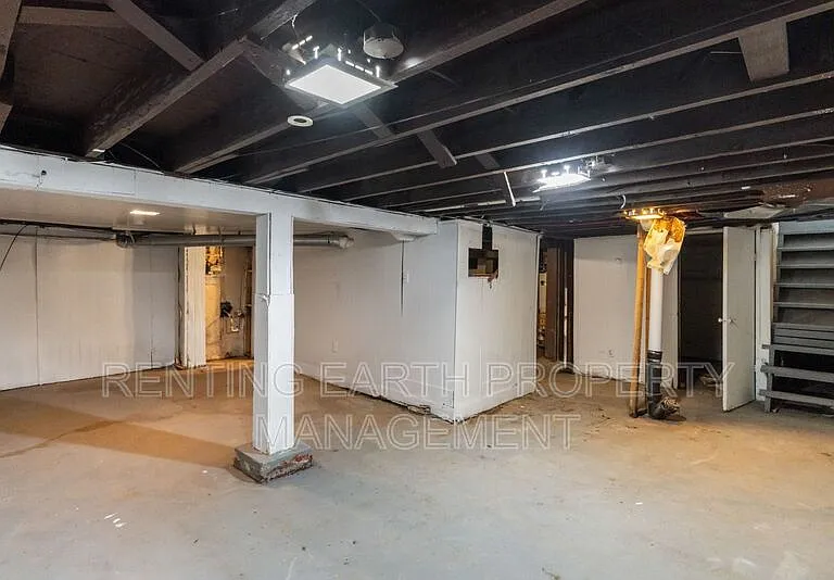 8212 Toddy Ave — Photo 8