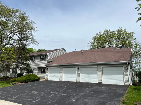 36 Gant Cir APT H, Streamwood, IL 60107