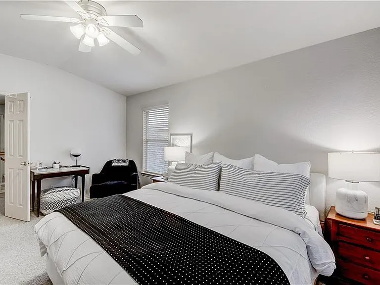 11515 James B Connolly Ln — Photo 12