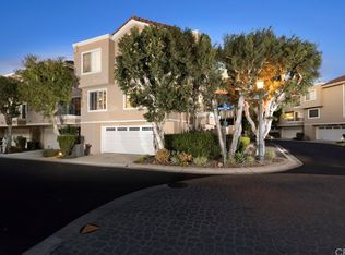 19386 Maidstone Ln, Huntington Beach, CA 92648