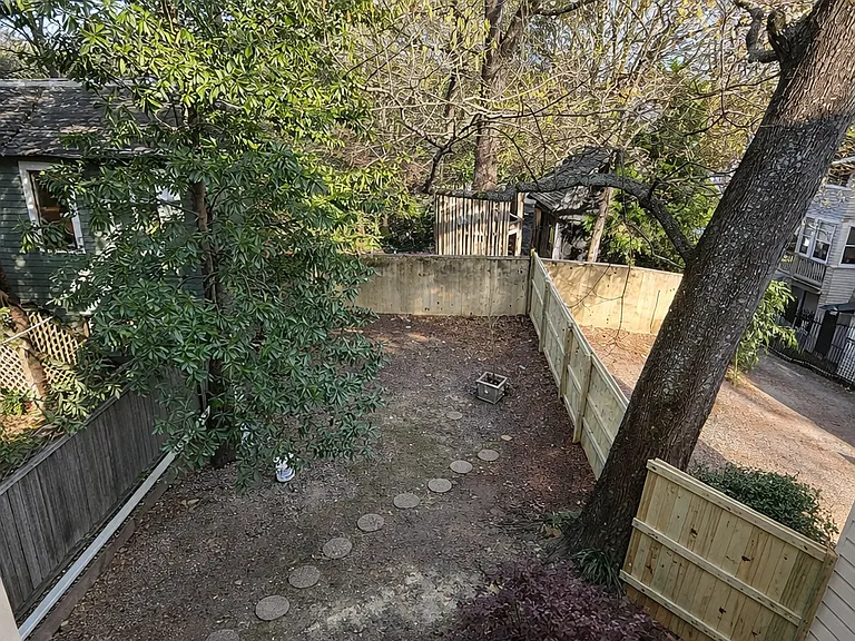 747 Barnett St NE #3 — Photo 18