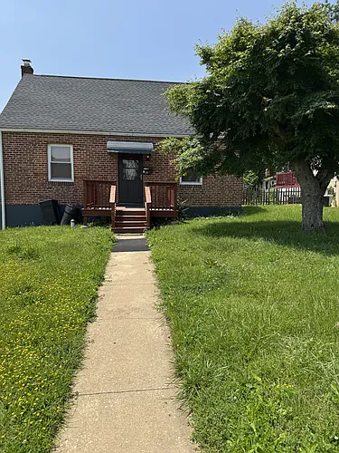 112 Burton Ln E Photo 1