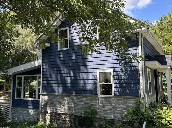 94 Grand, Highland, NY 12528