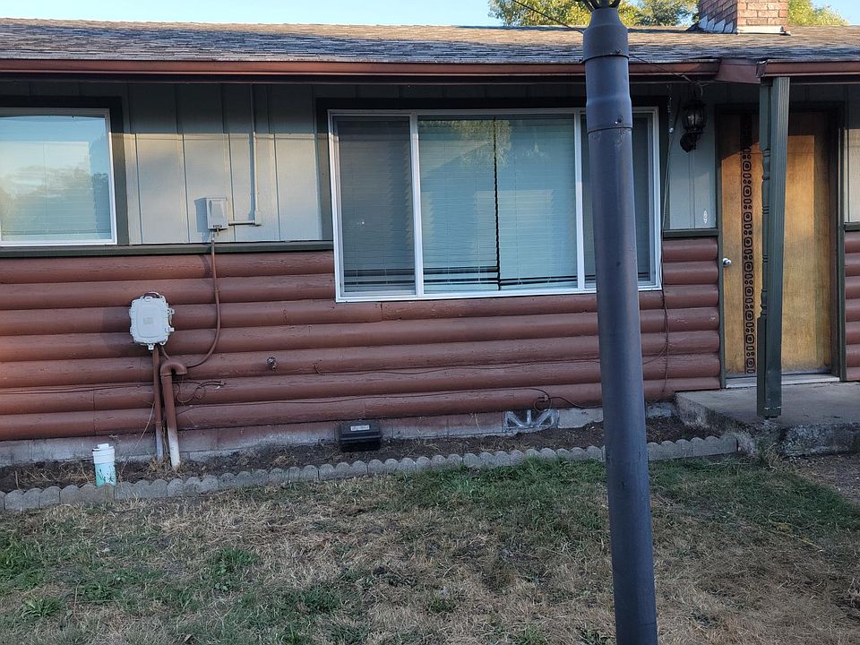 1st image of 1099 Old Highway 99 S #3