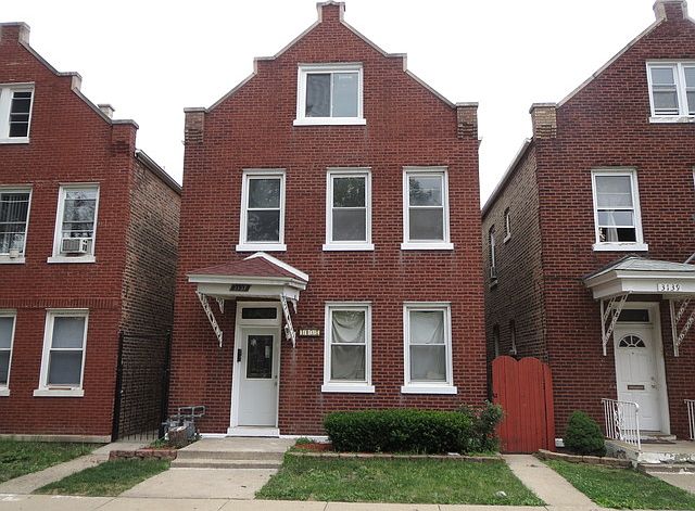1st image of 3137 S 54th Ave