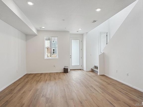 2nd image of 1242 Penner Drive