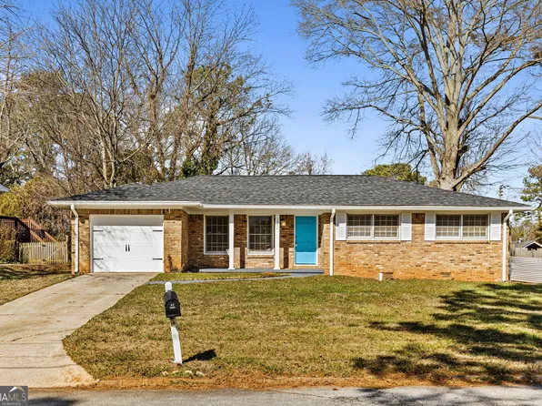 3993 Brookcrest Cir, Decatur, GA 30032