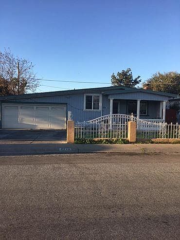 2nd image of 2713 Bristol Dr