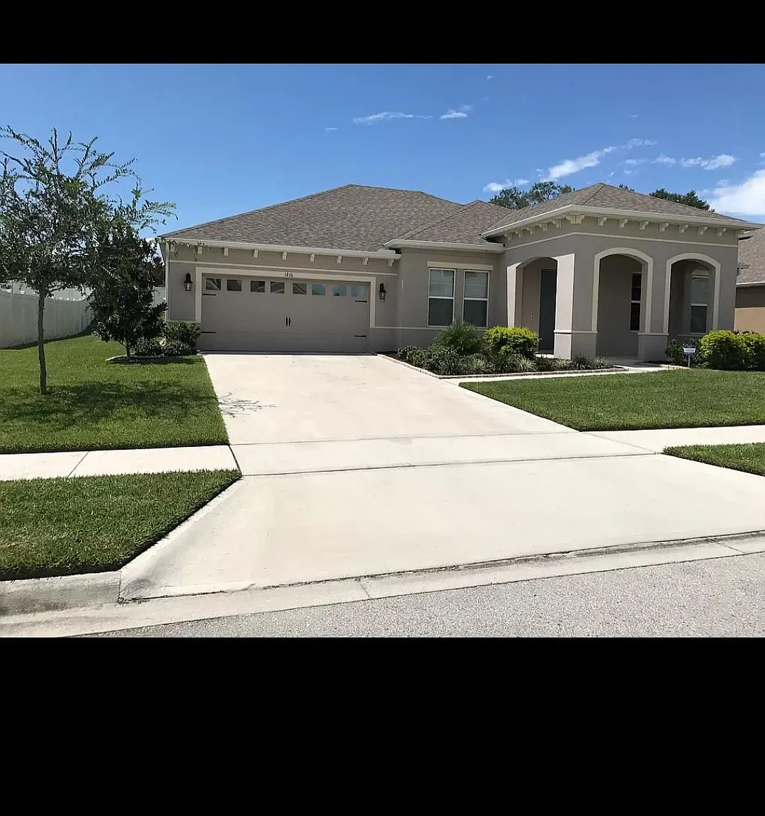 3 bed, 2036 sqft, $2,500 — Photo 2