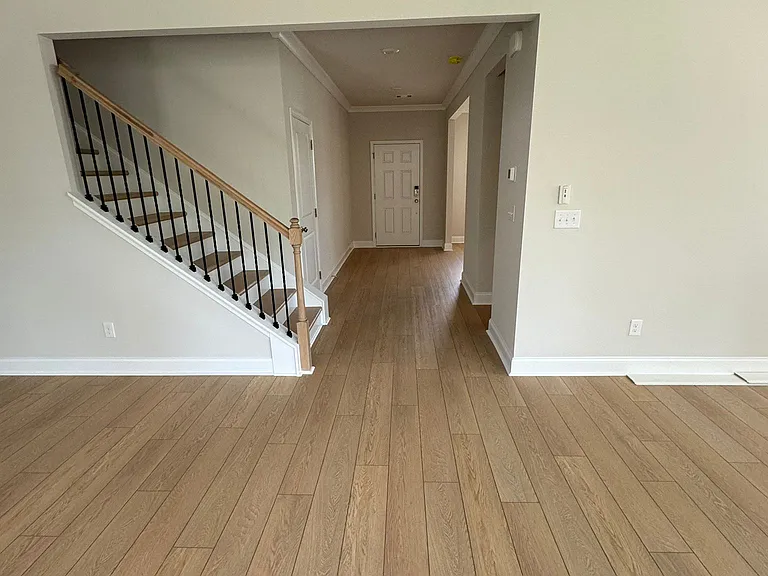 865 Elderberry Ct — Photo 9