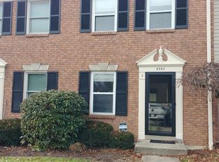 5797 Lockwood Commons St, Milford, OH 45150