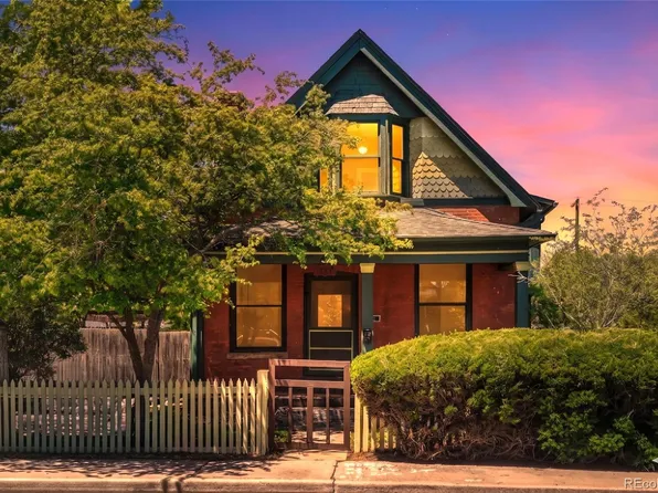 1557 Dallas Street, Aurora, CO 80010