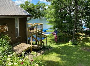 1041 Lakeshore Dr, Brooklyn, IA