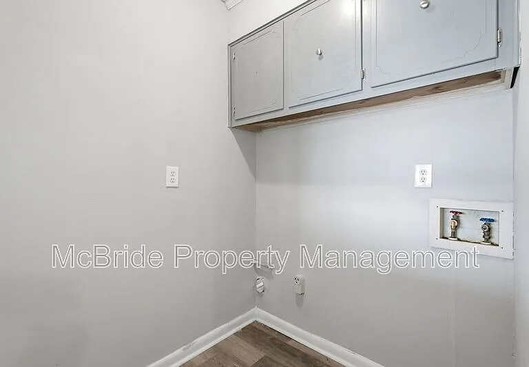 2941 Rollingwood Dr — Photo 14