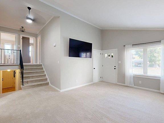 5th image of 301 Northmont Blvd