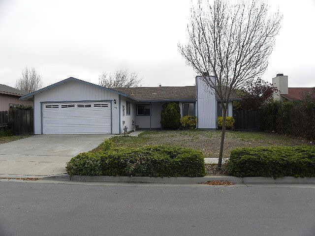 2nd image of 642 Andalucia Dr