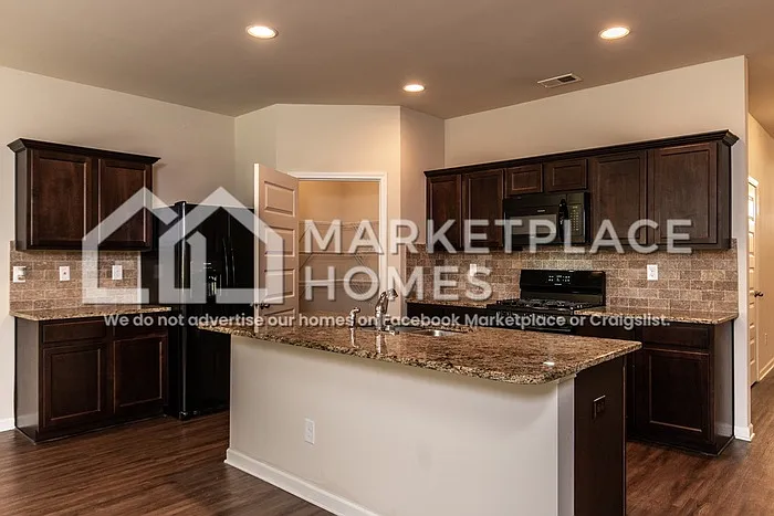 3098 White Gate Loop — Photo 9