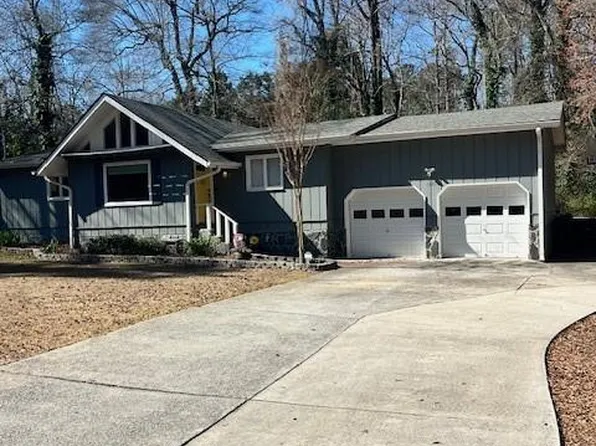 1405 Rainbow Cir, Griffin, GA 30224