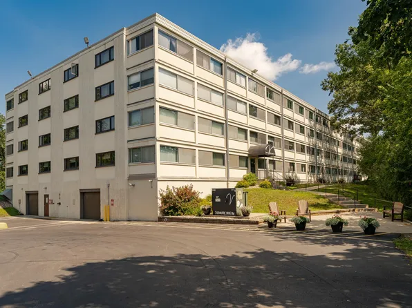 2100 Valkyrie Dr NW APT 301, Rochester, MN 55901