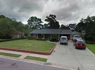 2309 Middlecoff Dr, Gulfport, MS 39507