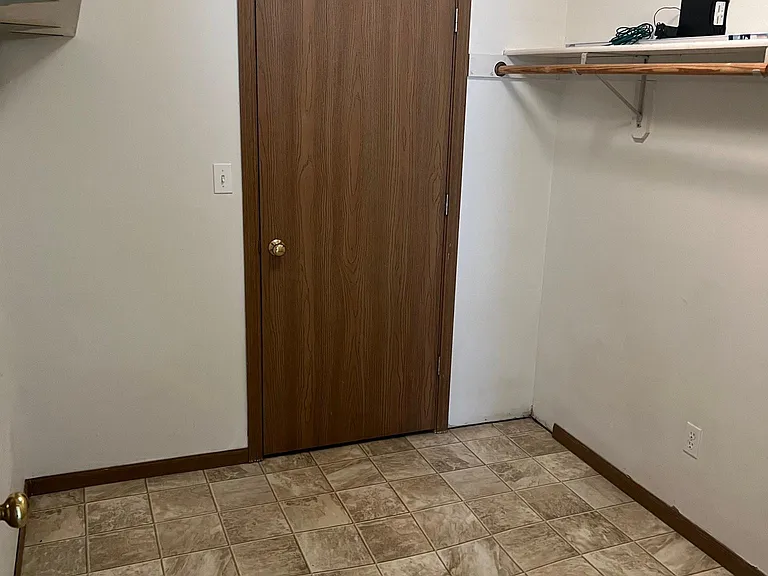 2626 E Oakbrook Dr #A — Photo 5