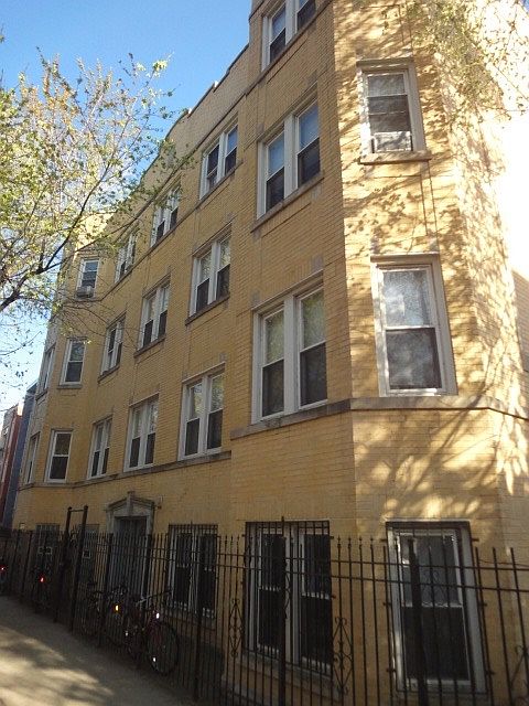 1st image of 1931 W Crystal St APT 1B