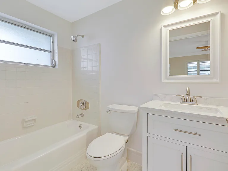 1600 Venus Ave — Photo 16