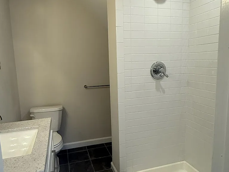 124 Valley Rd #B — Photo 34